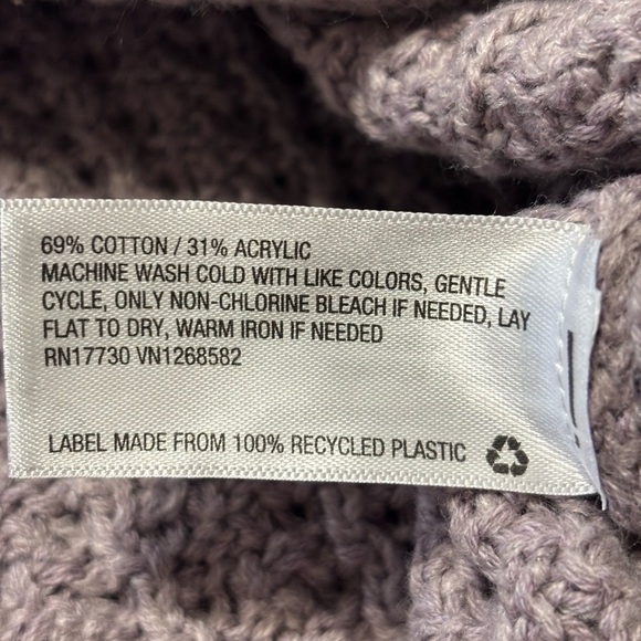 Universal Threads cropped￼ Gray/Brown knit sweater. Size XL. New with tags. ￼ - Picture 2 of 2